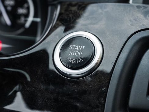 Used 2012 BMW 650i Coupe image 60