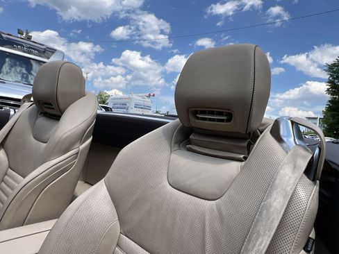 Used 2013 Mercedes-Benz SL 550 image 29
