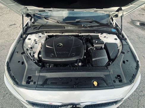 Used 2019 Volvo S90 T5 Momentum image 23