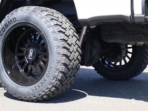 Used 2024 Ford F250 Platinum AWD/4WD image 40