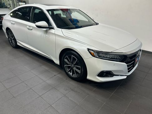 Used 2021 Honda Accord EX-L image 2
