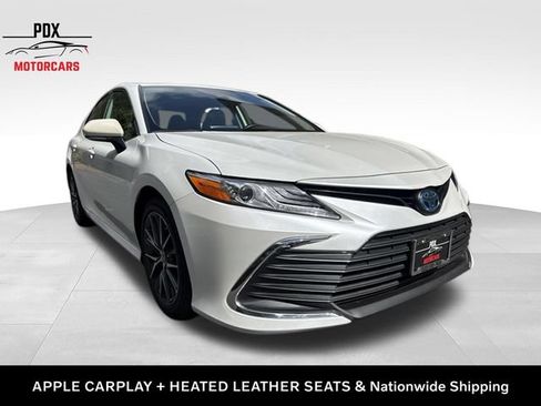 Used 2022 Toyota Camry XLE FWD image 10