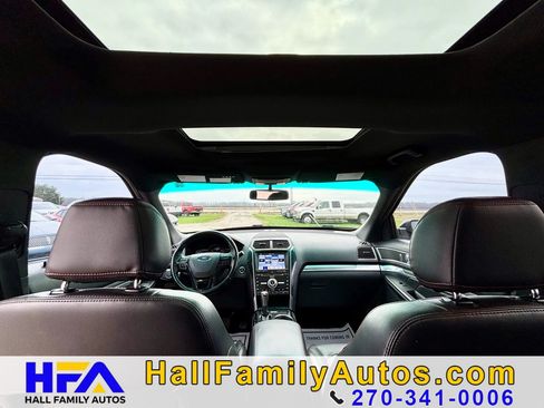 Used 2017 Ford Explorer Sport w/ Equipment Group 401A AWD/4WD image 37