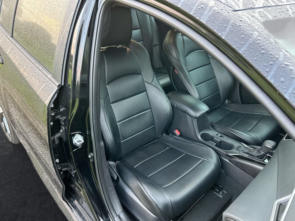 Used 2026 Toyota Corolla SE FWD image 31