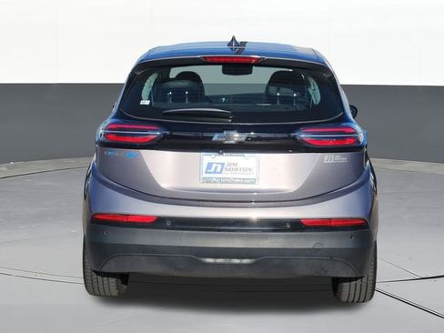 Used 2023 Chevrolet Bolt LT w/ Infotainment Package image 9