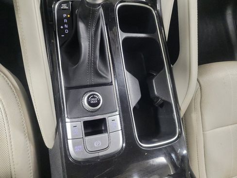 Used 2020 Kia Telluride EX w/ EX Premium Package FWD image 26
