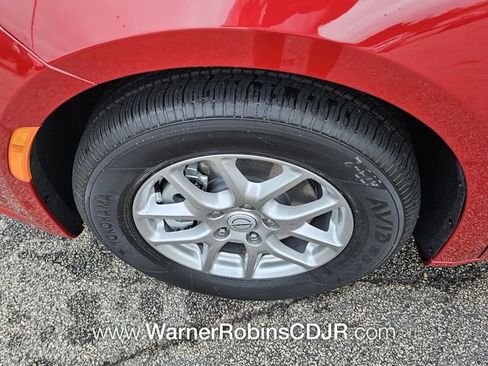 New 2026 Chrysler Pacifica Select image 19