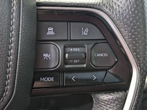 Used 2026 Toyota Tundra Platinum AWD/4WD image 21