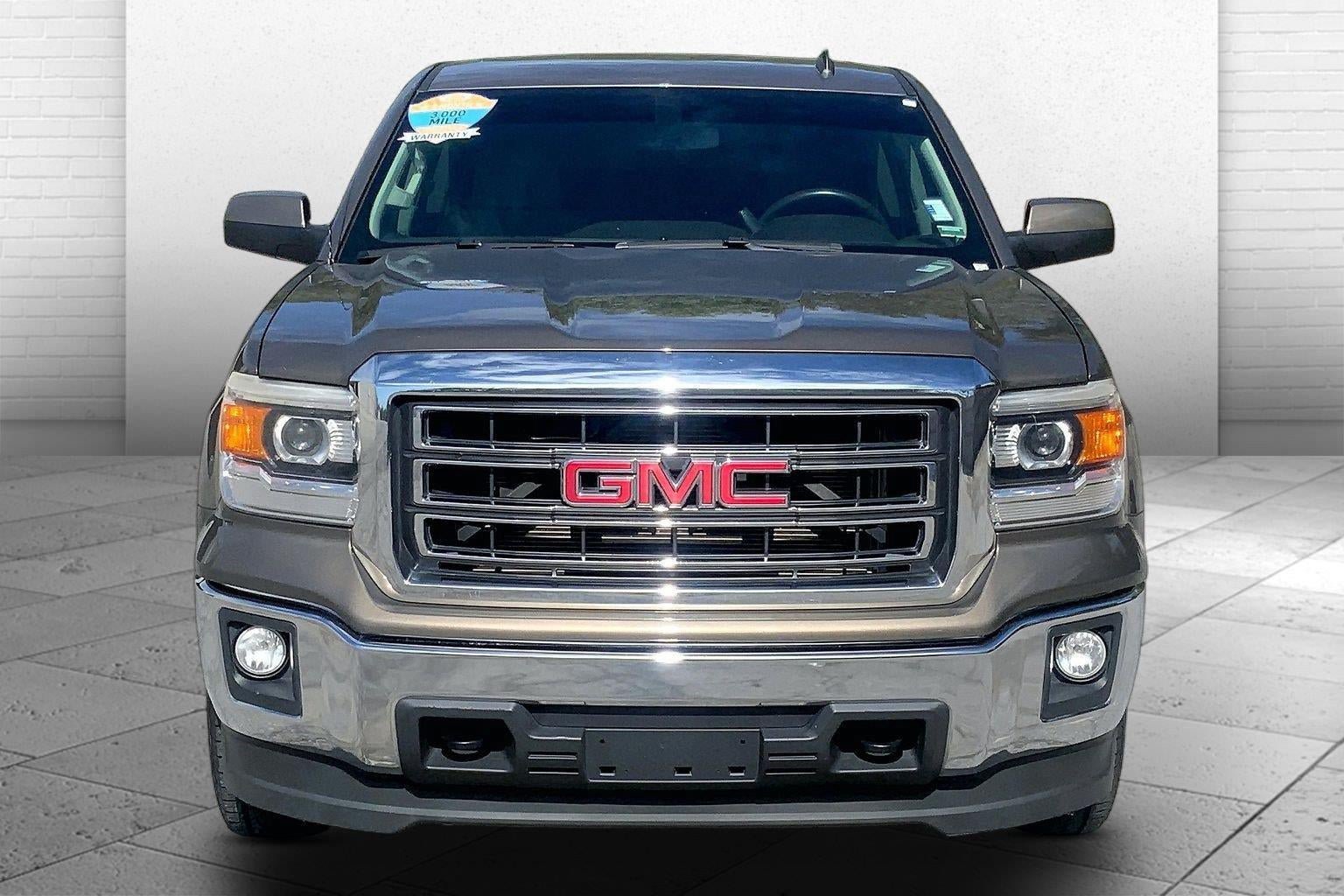 Used 2014 GMC Sierra 1500 SLE w/ SLE Value Package AWD/4WD image 2