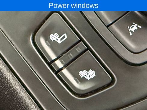 Used 2022 GMC Terrain SLT image 23