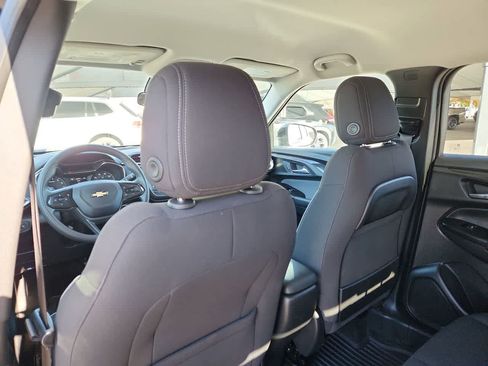 Used 2023 Chevrolet TrailBlazer LT image 16