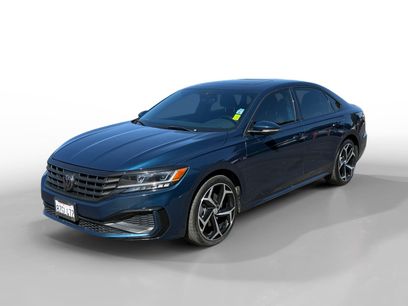 Used 2022 Volkswagen Passat 2.0T R-Line