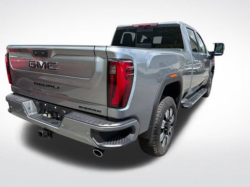 New 2026 GMC Sierra 2500 Denali w/ Denali Reserve Package AWD/4WD image 5
