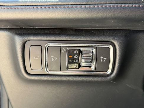 Used 2022 Lincoln Aviator Reserve w/ Equipment Group 201A AWD/4WD image 9