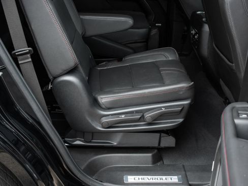 Used 2023 Chevrolet Tahoe RST w/ Luxury Package AWD/4WD image 20
