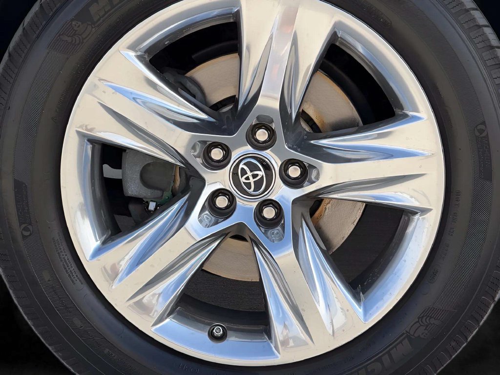 Used 2018 Toyota Highlander Limited AWD/4WD image 42