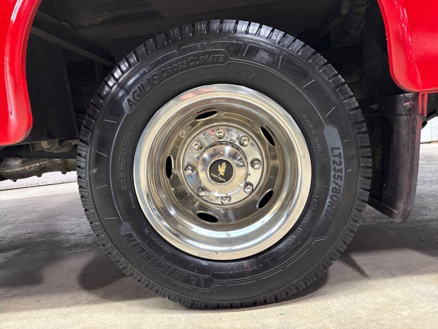 Used 2020 RAM 3500 Tradesman w/ Chrome Appearance Group RWD image 32