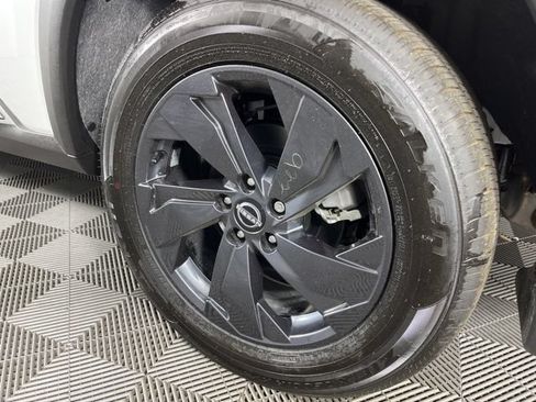 New 2026 Nissan Rogue SV FWD image 14