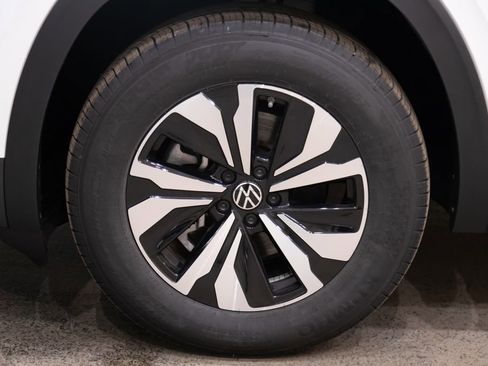 New 2026 Volkswagen Atlas SE AWD/4WD image 7