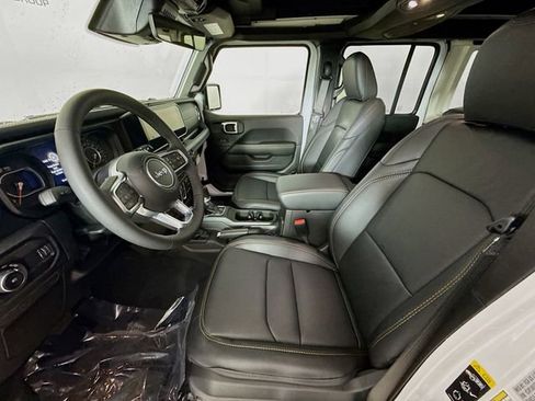 New 2026 Jeep Wrangler Sahara image 21