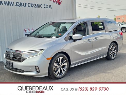 Used 2021 Honda Odyssey Touring image 3