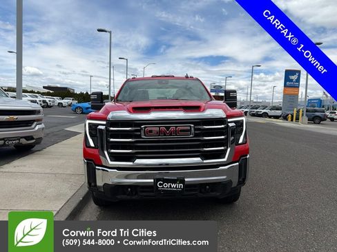 Used 2025 GMC Sierra 2500 SLE w/ SLE Value Package; AWD/4WD image 9