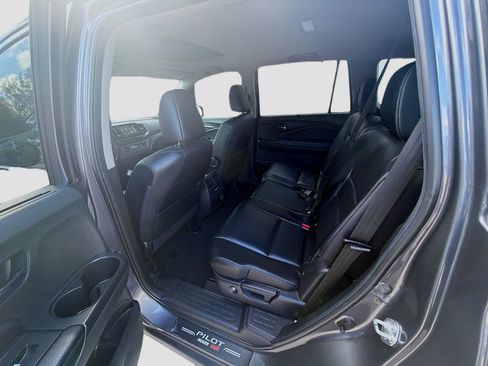 Used 2022 Honda Pilot Special Edition image 23