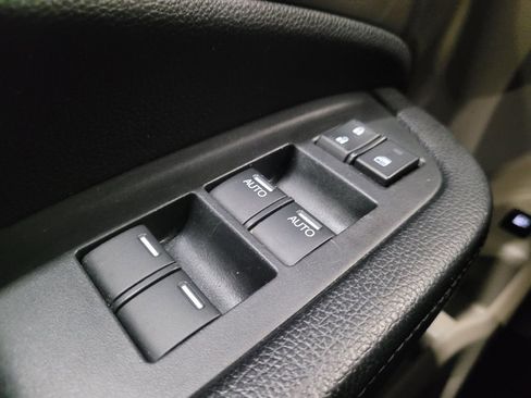 Used 2016 Honda Pilot LX image 27