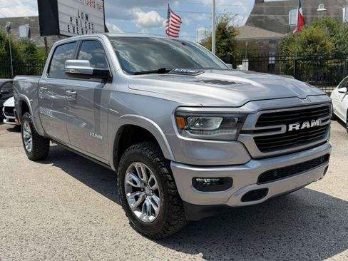 Used 2021 RAM 1500 Laramie w/ Sport Appearance Package AWD/4WD image 3