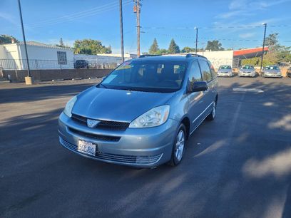 Used 2004 Toyota Sienna CE