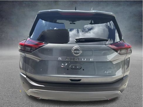 Used 2023 Nissan Rogue S AWD/4WD image 4