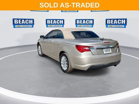 Used 2013 Chrysler 200 Touring FWD image 6