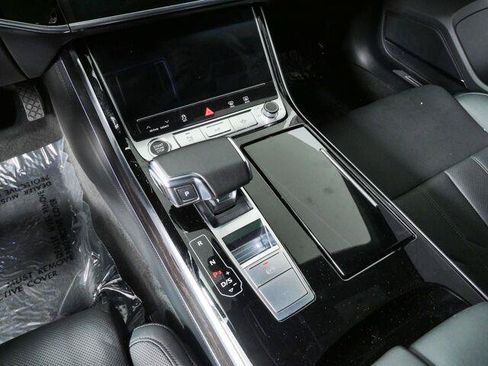 Used 2025 Audi A8 L 3.0T w/ Executive Package AWD/4WD image 20
