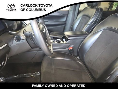 Used 2023 Jeep Grand Cherokee L Laredo AWD/4WD image 12