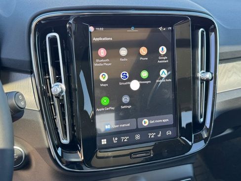 New 2026 Volvo XC40 B5 Plus w/ Protection Package Premier image 24