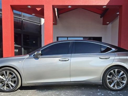 Used 2019 Lexus ES 350 F Sport image 5
