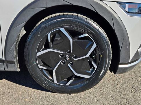Used 2024 Hyundai Ioniq 5 SE RWD image 10