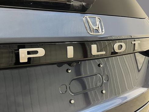 New 2026 Honda Pilot Elite image 7