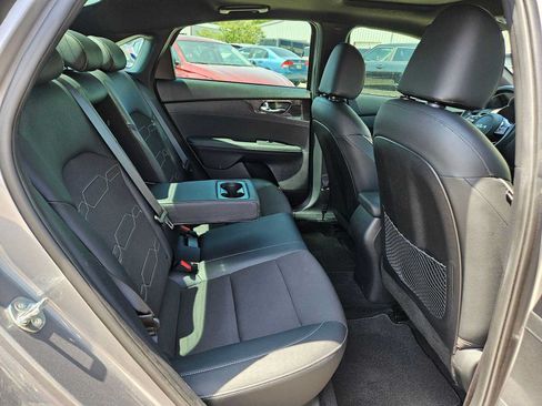 Used 2024 Kia Forte GT-Line w/ GT-Line Premium Package FWD image 19