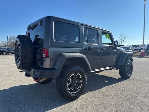 Used 2016 Jeep Wrangler Unlimited Rubicon image 6