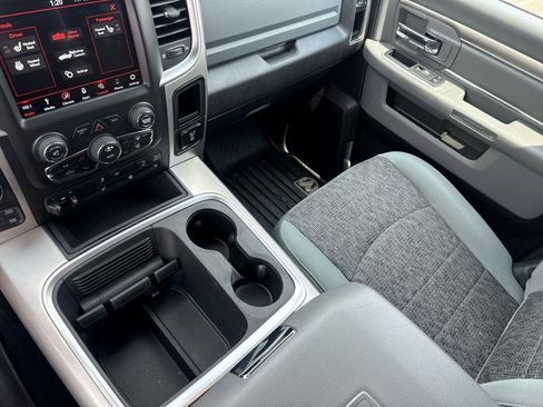Used 2018 RAM 1500 Big Horn AWD/4WD image 19