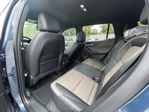 New 2026 Chevrolet Equinox LT w/ Convenience Package II FWD image 15