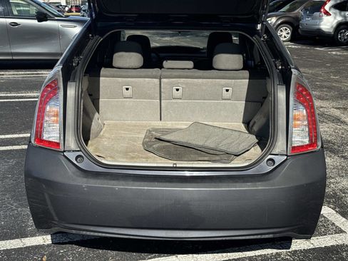 Used 2012 Toyota Prius One image 11