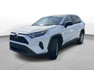 Used 2025 Toyota RAV4 LE video 2