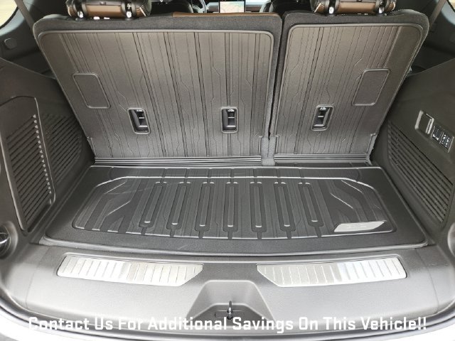 New 2027 GMC Yukon Denali Ultimate w/ LPO, Floor Liner Package AWD/4WD image 23