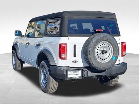 New 2026 Ford Bronco 4-Door image 5