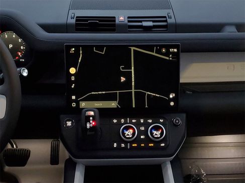 New 2026 Land Rover Defender 110 S image 28