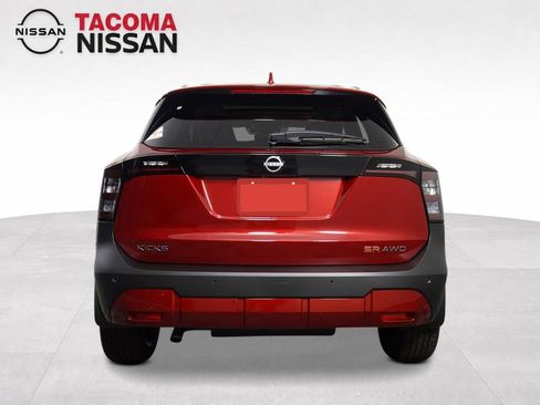 New 2026 Nissan Kicks SR w/ SR Premium Package image 4