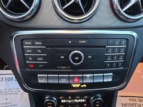 Used 2019 Mercedes-Benz CLA 250 4MATIC image 25