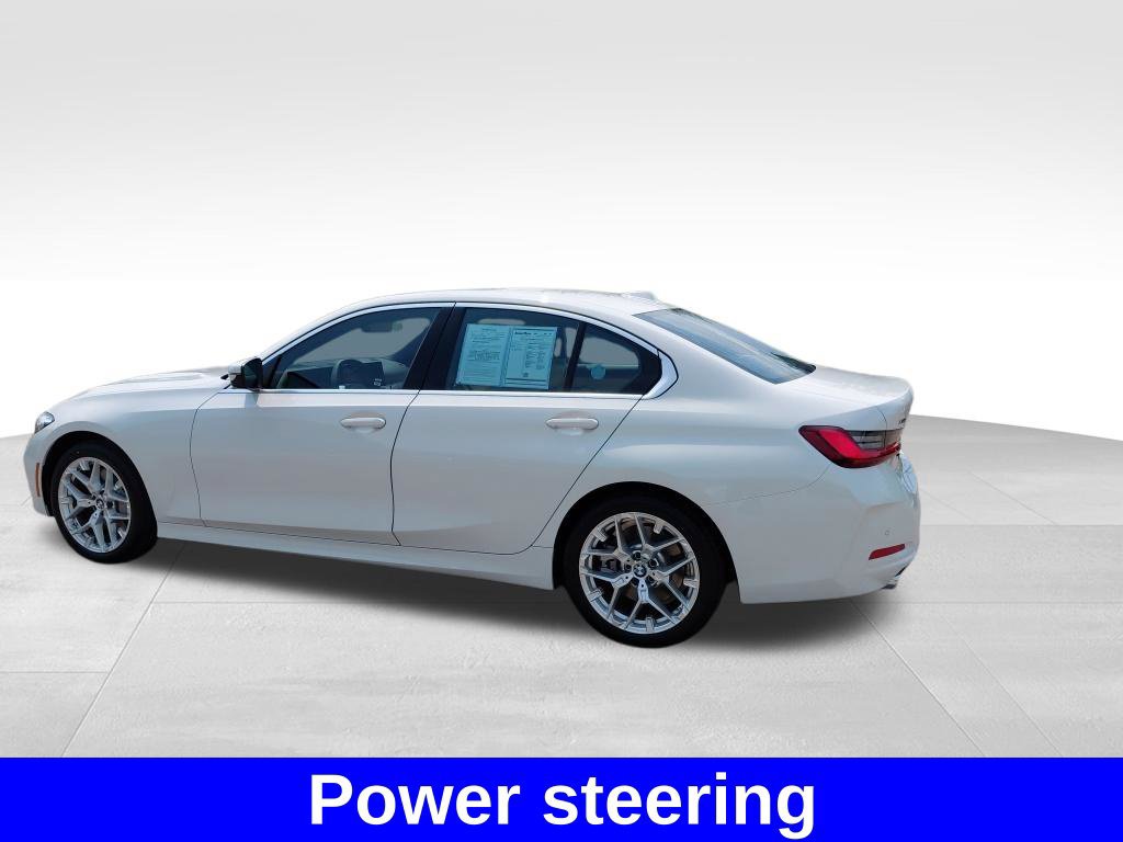 Used 2026 BMW 330i xDrive Sedan w/ Premium Package AWD/4WD image 19
